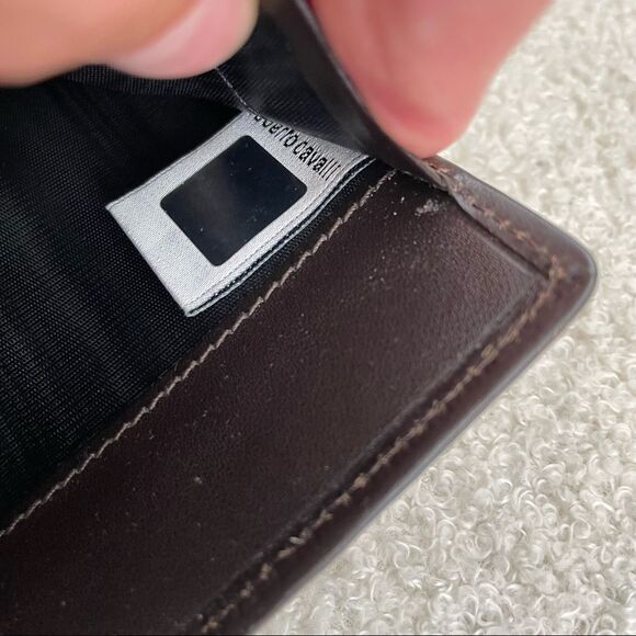 Roberto Cavalli Freedom Animal Print Tri-Fold Wallet - Picture 4 of 16